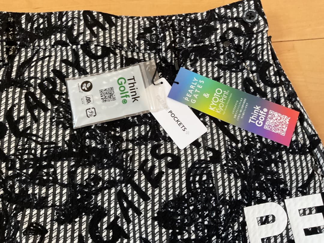 未使用品　パーリーゲイツ　スカート　サイズ２　ダークネイビー