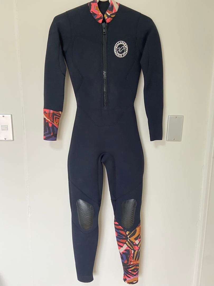 BILLABONG SURFCAPSULE フルスーツ M レディース3×2mm