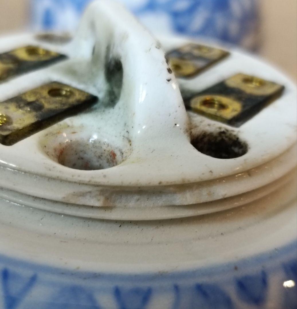 伊万里焼染付唐草文碍子 2個　ローゼット　がいし　アンティーク