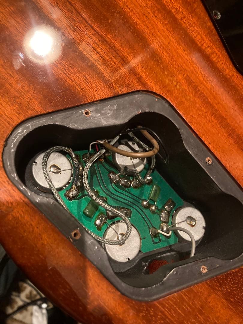 美品！　1985’ Tokai LS80 mod