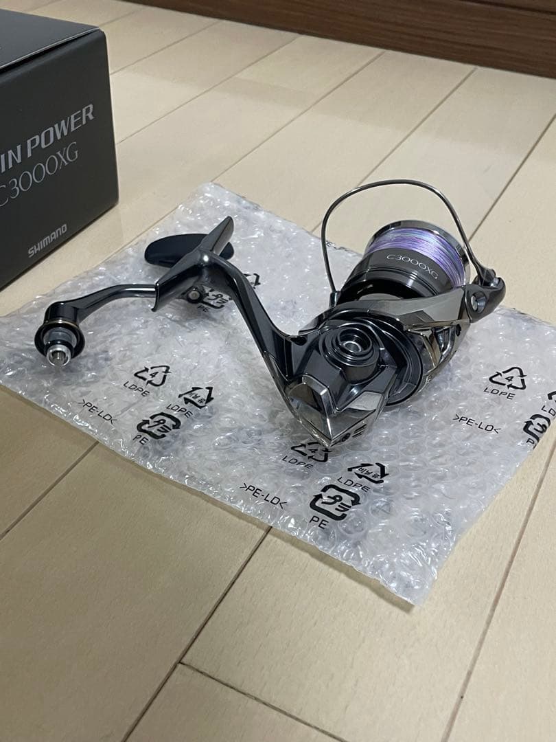 【１回使用】シマノ 24 ツインパワー C3000XGスピニングリール