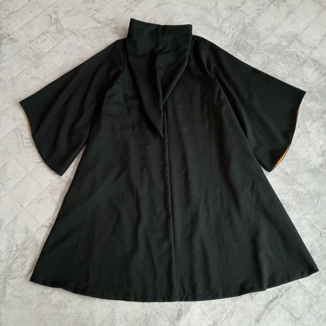 公式　ハリーポッター　ハッフルパフ　フード付きローブ　ネクタイ付き　M