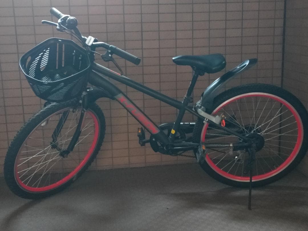 【引取限定/東京都江東区】X-FUSION 外装6段 黒 24インチ