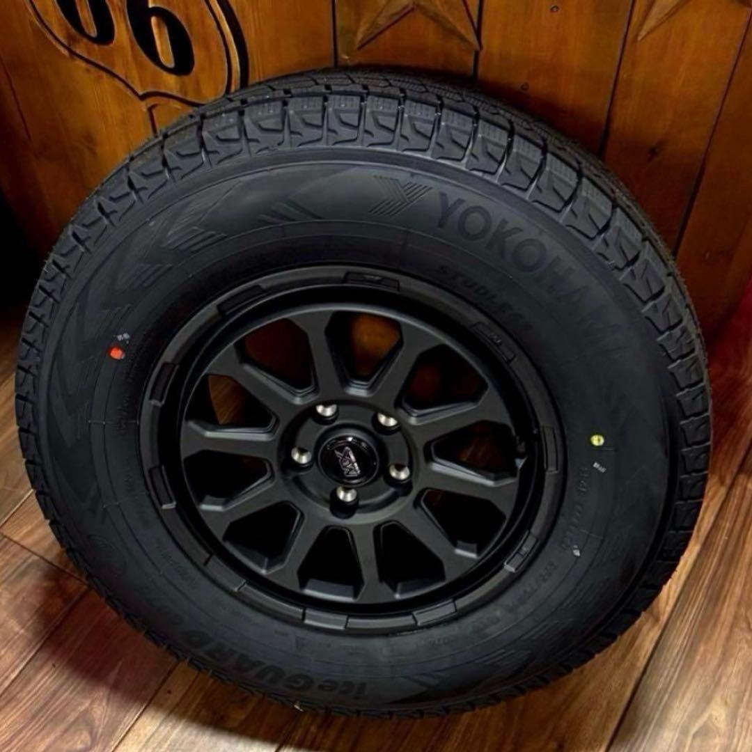 デリカ用❄️235/70R16❄️スタッドレス❄️マットブラック❄️新品セット
