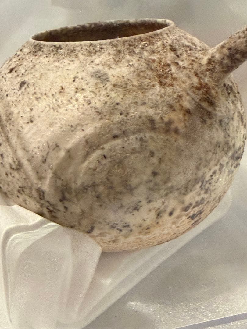 専用ケース付　作家もの　月面の様な陶磁器の茶道具　酒器　蓋の無い注器