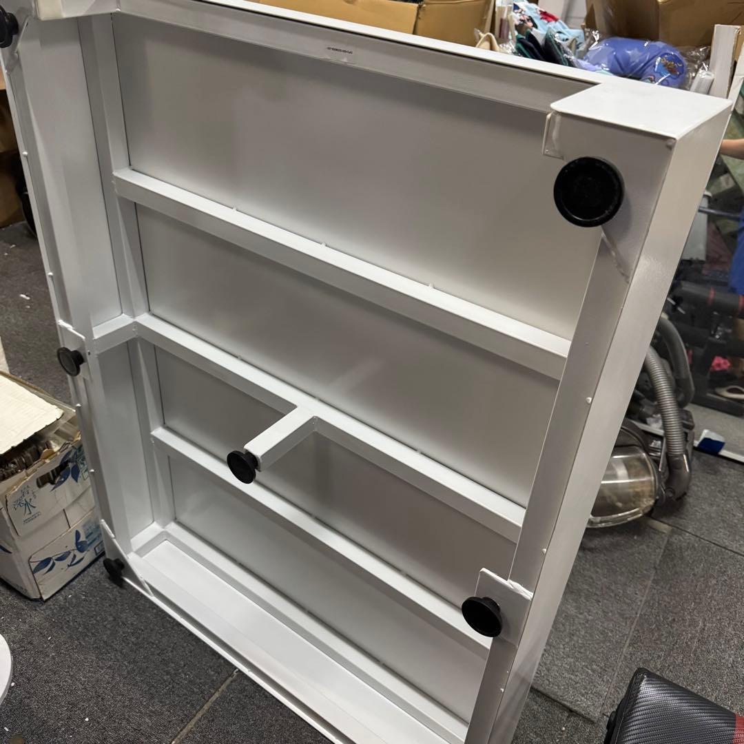 る*〜様 手動ラウンジチェア SHIFFON Jr-S ホワイト ステージ付き