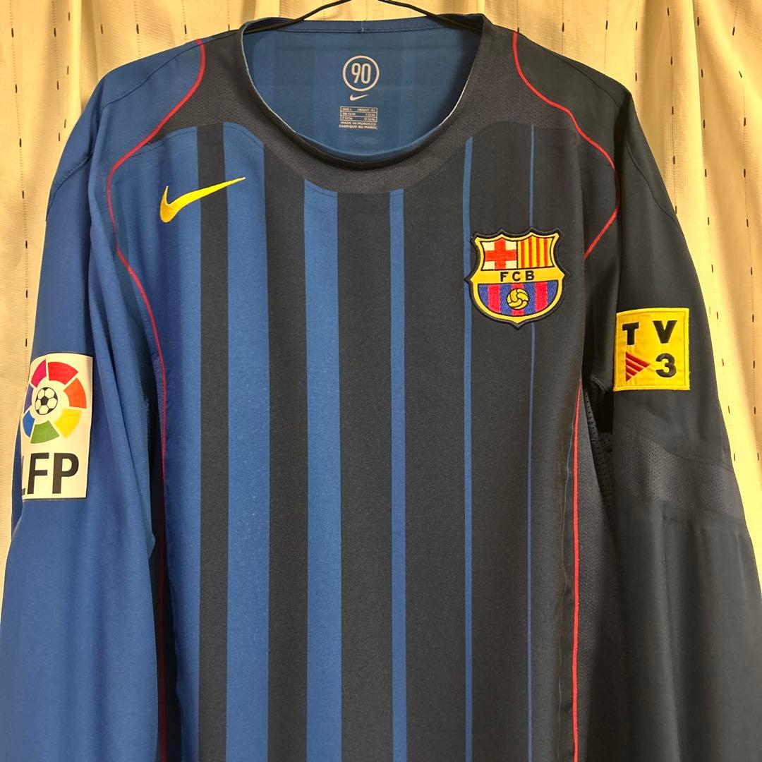 バルセロナ　ロナウジーニョ選手支給用ユニフォーム　ナイキ　サイズＬ　正規品