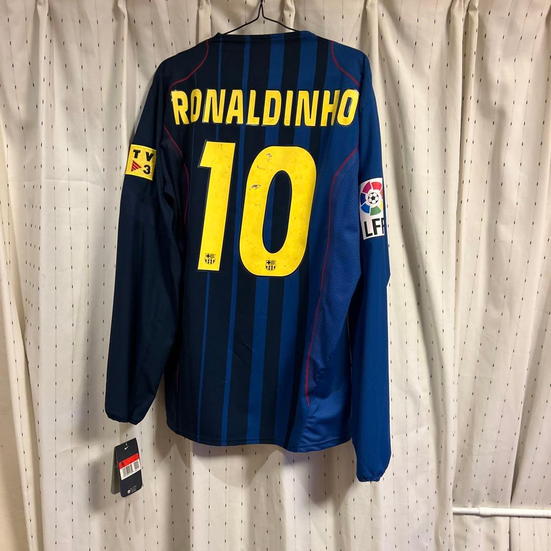 バルセロナ　ロナウジーニョ選手支給用ユニフォーム　ナイキ　サイズＬ　正規品