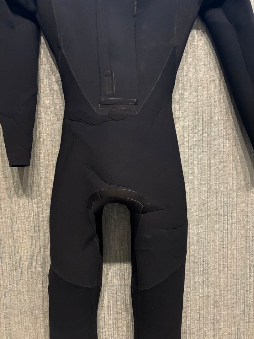 billabongビラボン　ジャーフル3✖️2ミリ