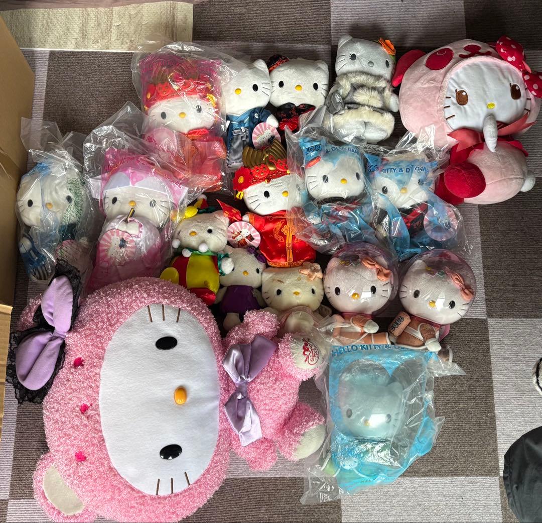 ハローキティ ぬいぐるみ 16体セット