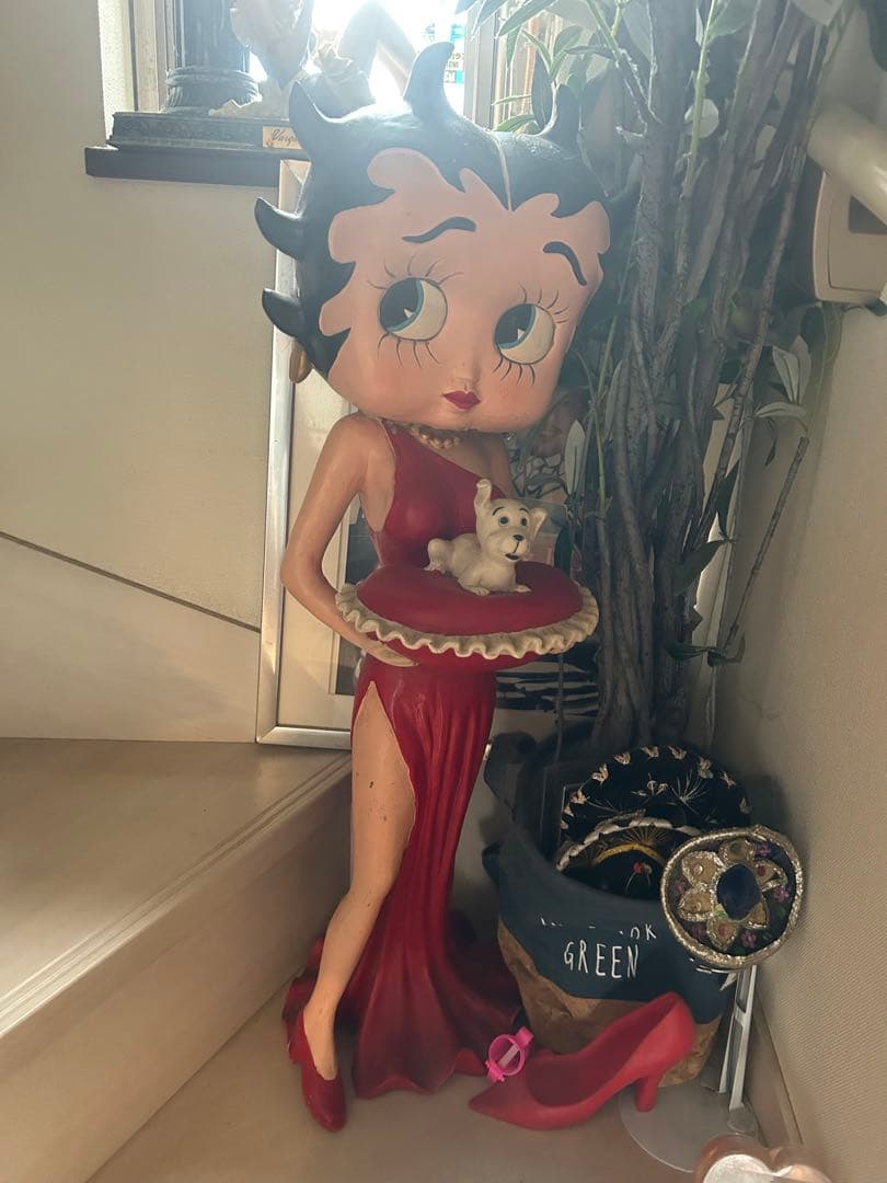 ベティちゃん　特大オブジェ