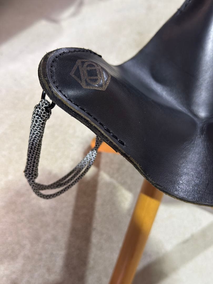 atom design TAKIBI CHAIR タキビチェア