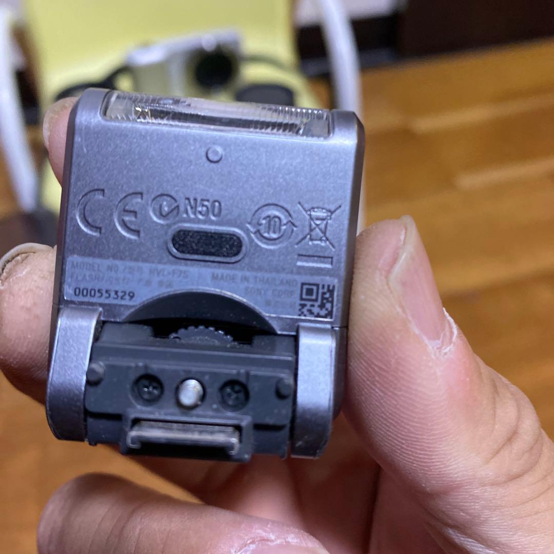 ソニーのミラーレス一眼カメラ、NEX-3ジャンク品