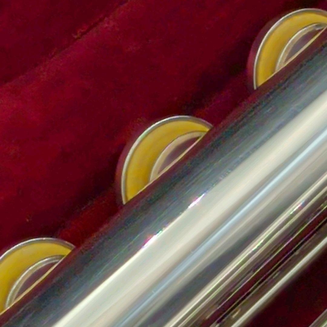 フルート　調整済　美品　ヤマハYFL211SⅡ（Eメカ銀メッキ仕様）