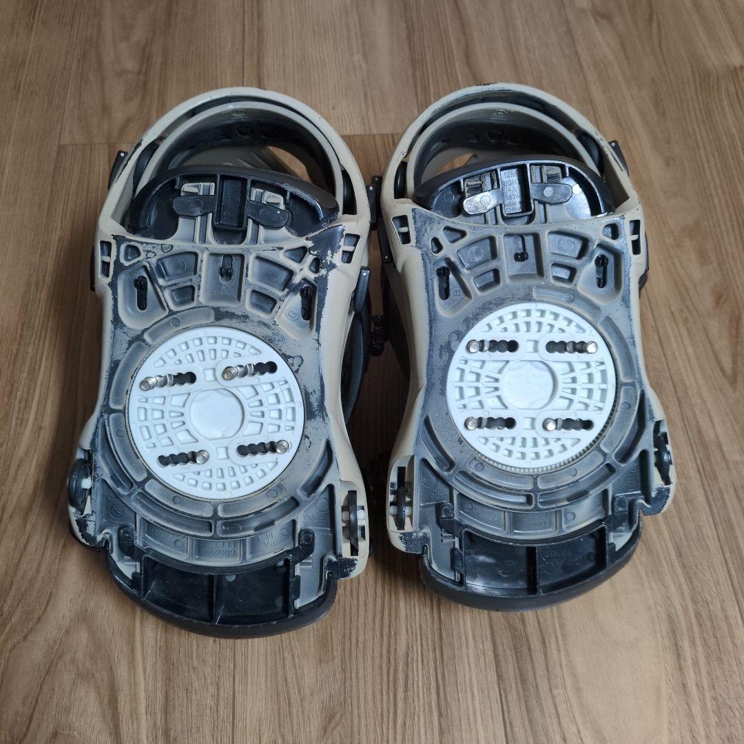 FLUX フラックス　バインディング 　DS SMサイズ　スノーボード