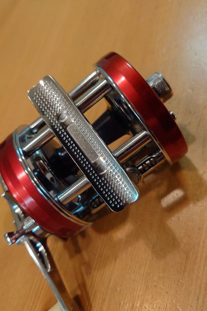 アブ　アンバサダー　6501csロケット 赤　左ハンドル　雷魚　怪魚