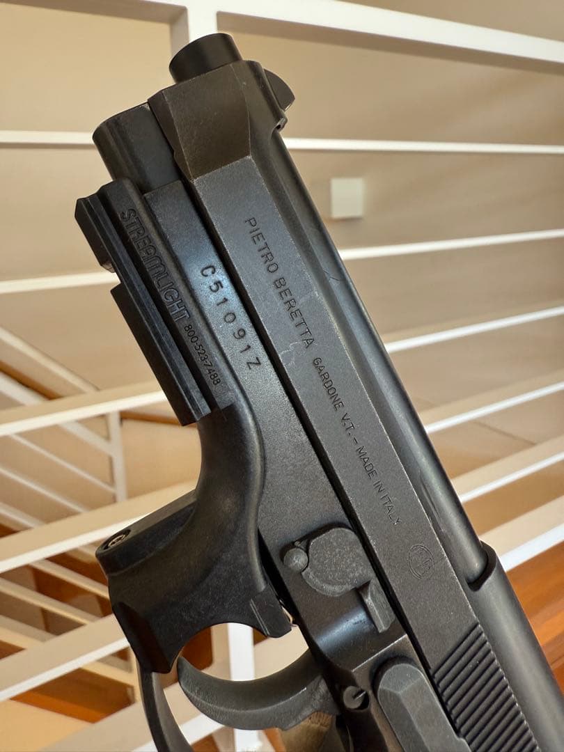 MGC BERETTA M92F SRHW 実物マウント付き HW モデルガン