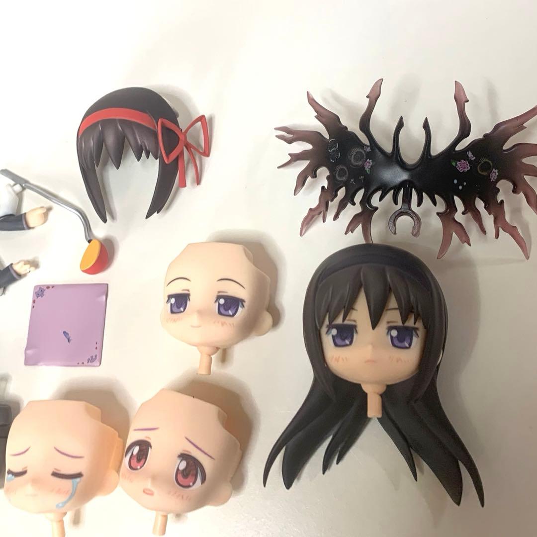 ねんどろいど　フィギュア　魔法少女　まどか⭐︎マギカ　　制服　4点　セット