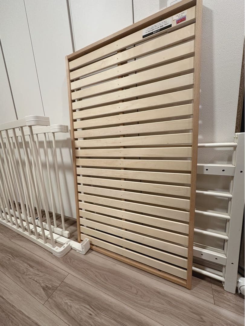 ファルスカ ベッドサイドベッド(添い寝安全ベルト付)