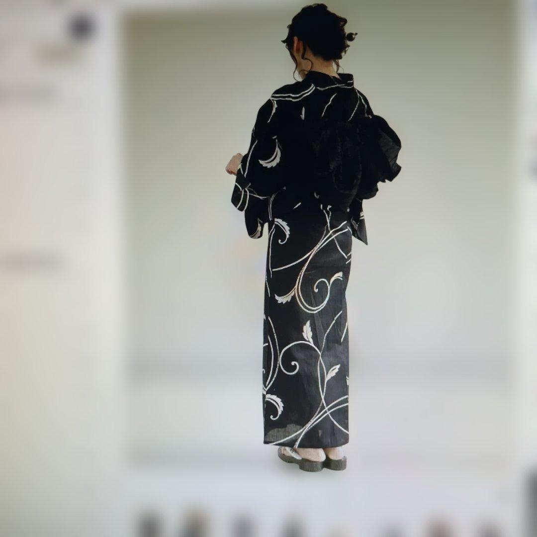 2025年6月新作　最終お値下げ　新品Dita 浴衣5点セット 黒白花柄