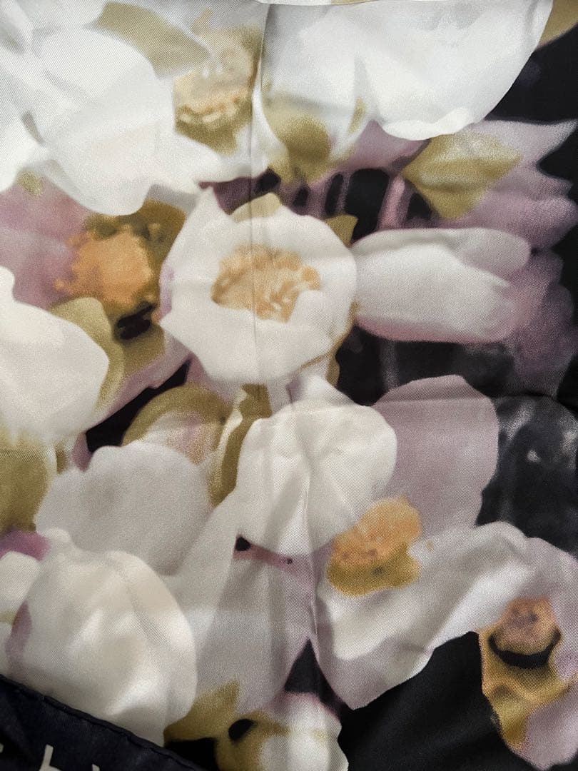 シャネル大判スカーフ