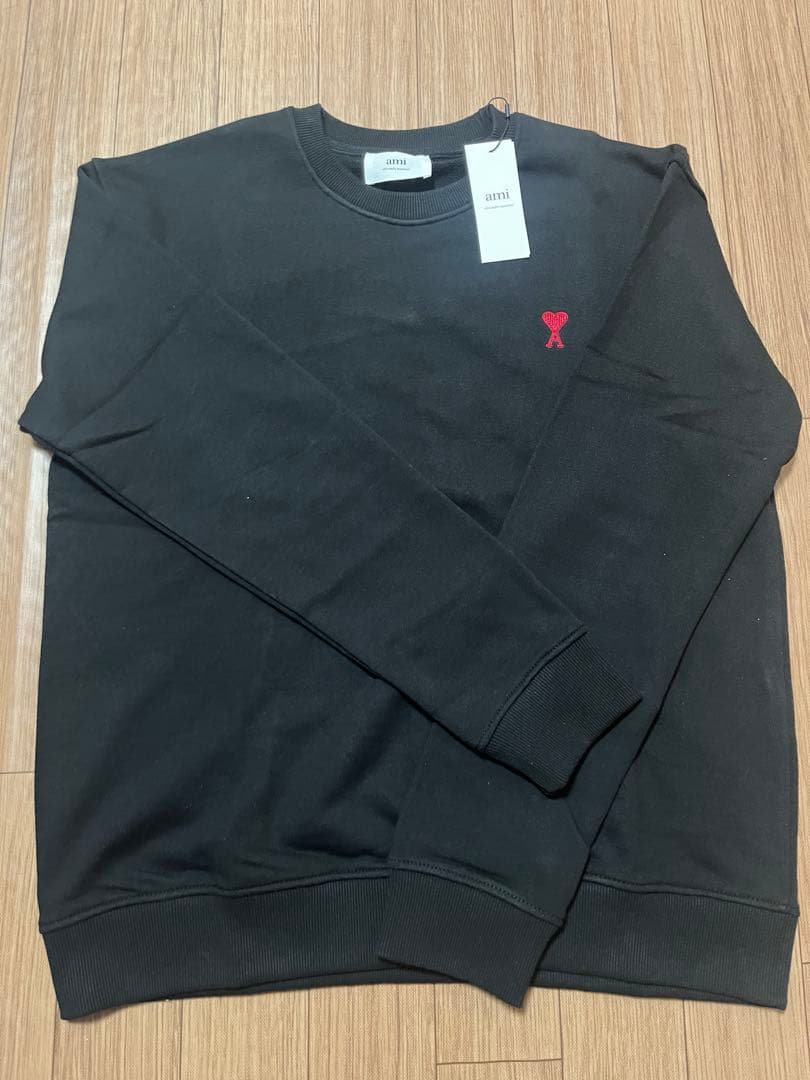 新品 ami parisアミパリス　スウェットトレーナーブラック Sサイズ