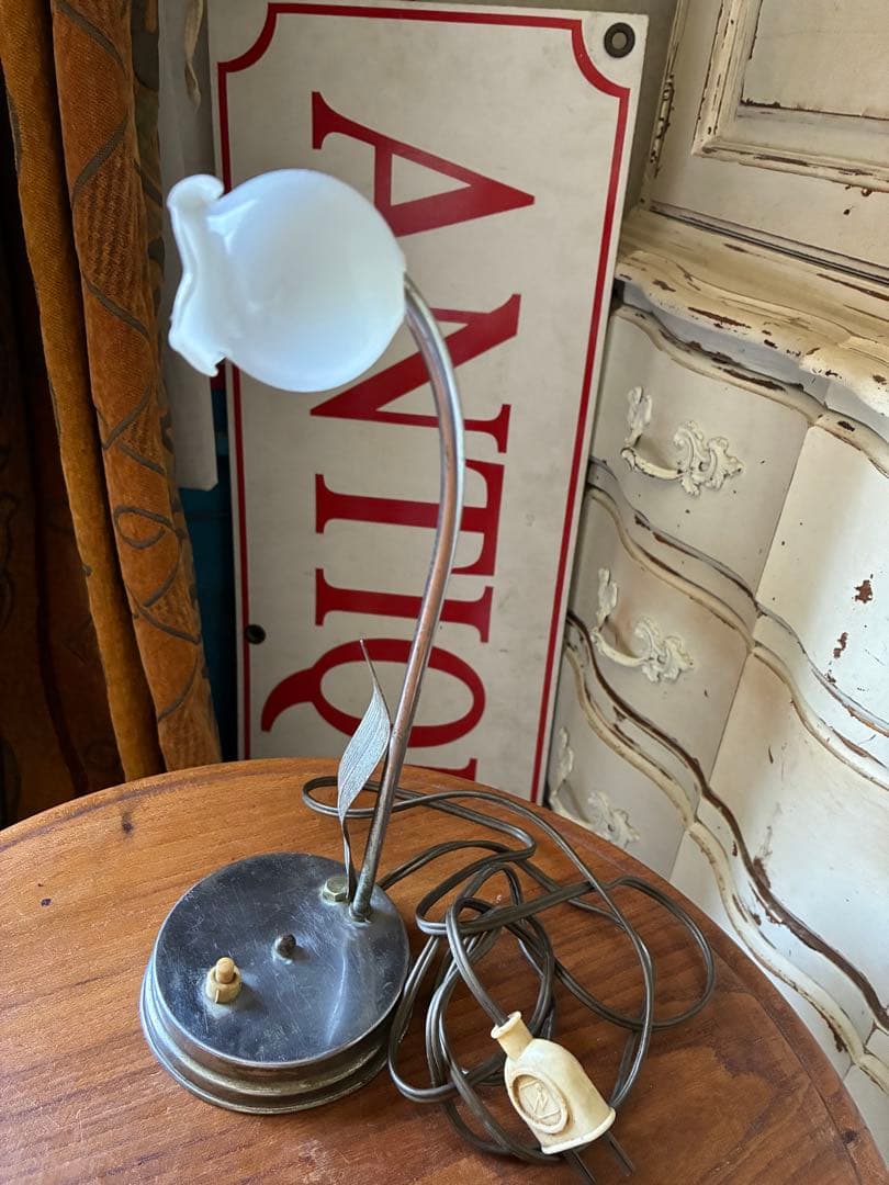 青柳アンティーク　デスク　ランプ　ベッドサイド卓上　ランプ　スズラン　レア