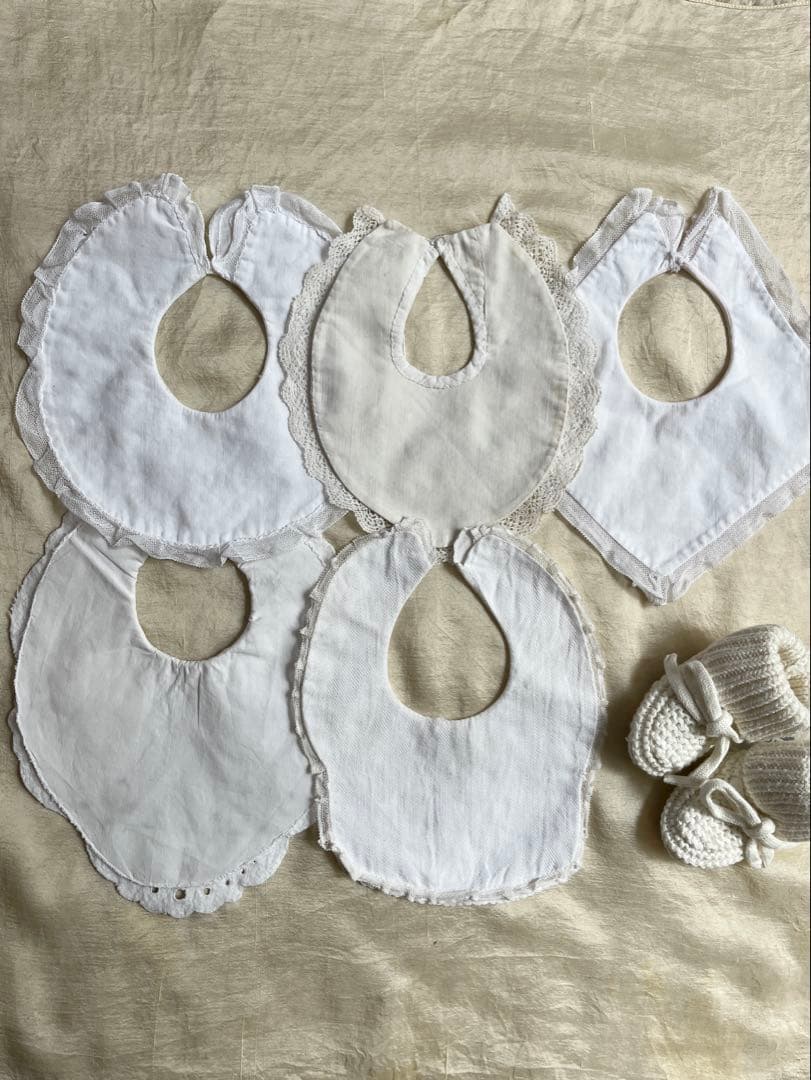 ◆SALE◆フランスアンティーク｜手作りスタイ5枚レース刺繍ドールテディベア