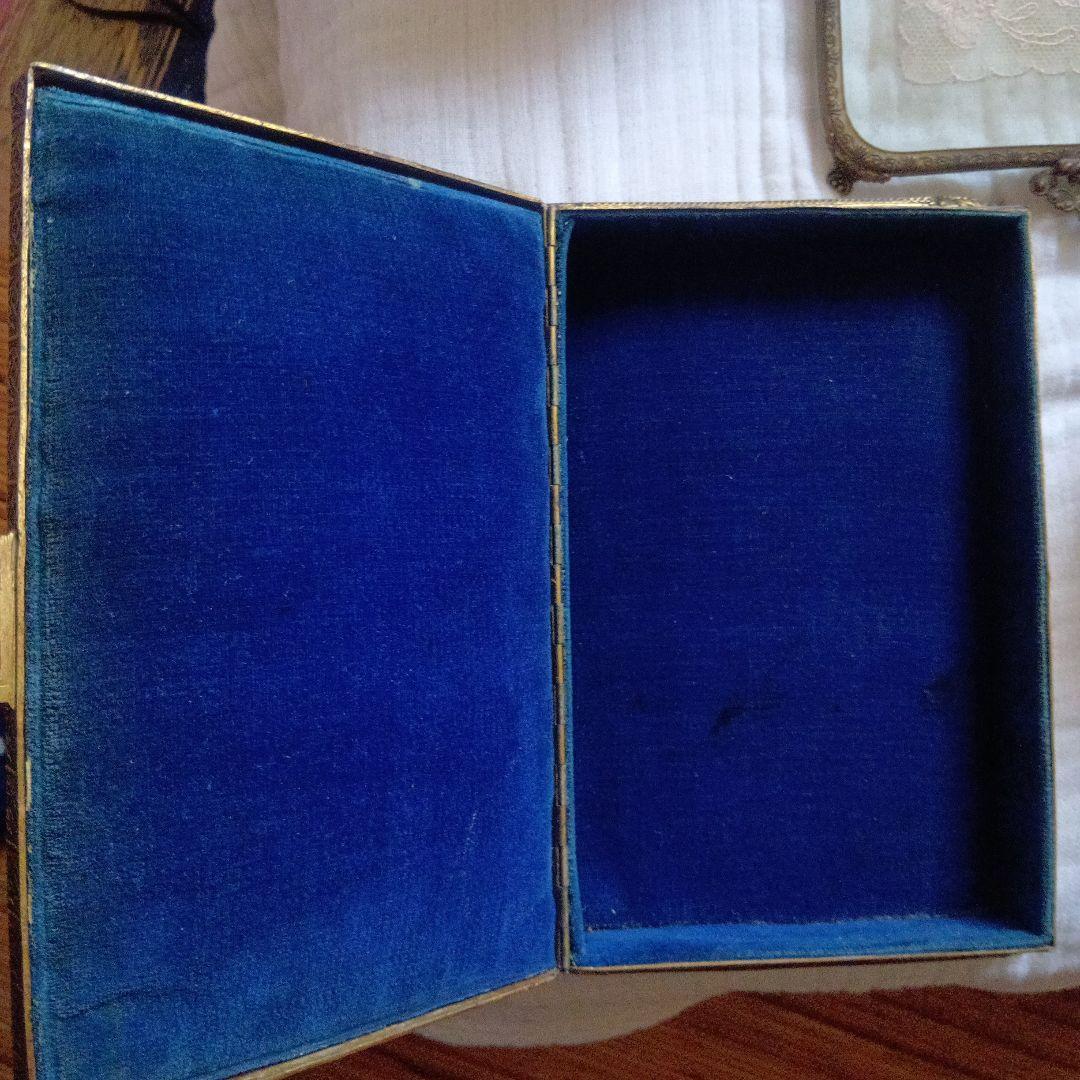 プチポワン ヴィンテージ 小物入れ ガラストレイ