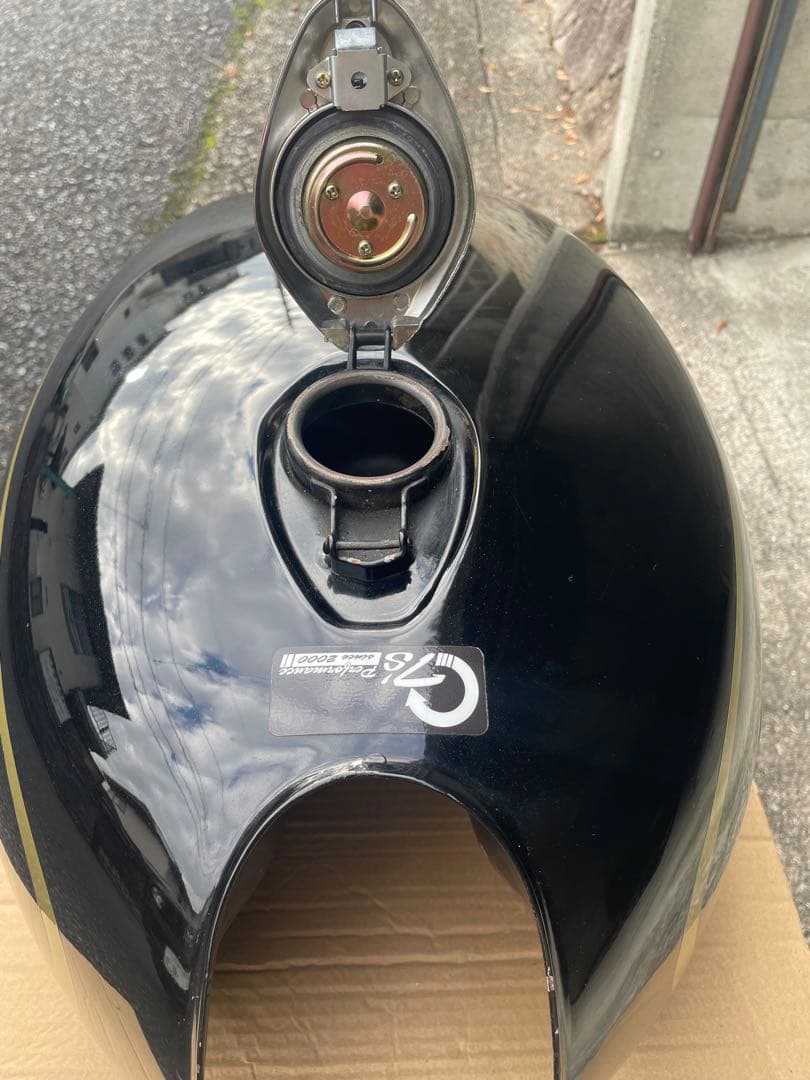 KZ900、KZ1000、Z1、Z2、750D1外装 タンク、テールカウルのみ