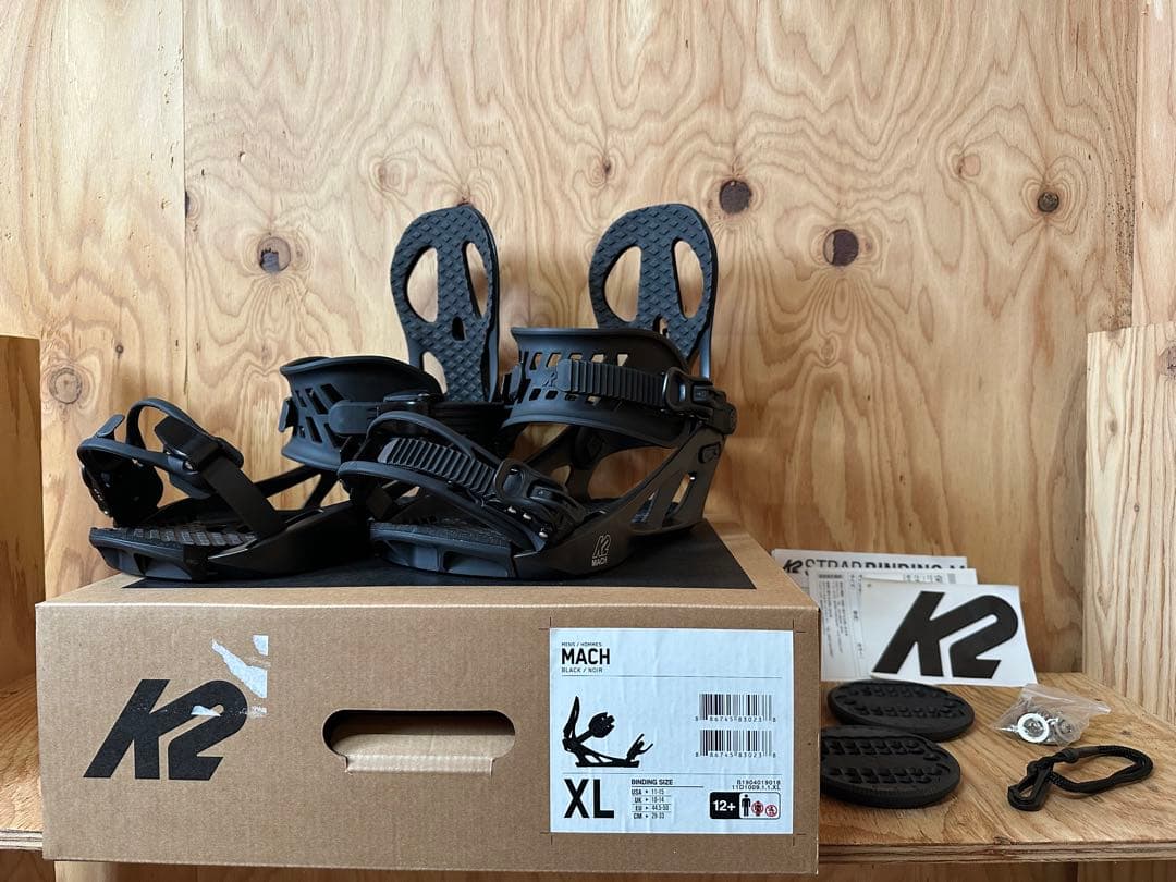 スノーボードビンディング　ブラック