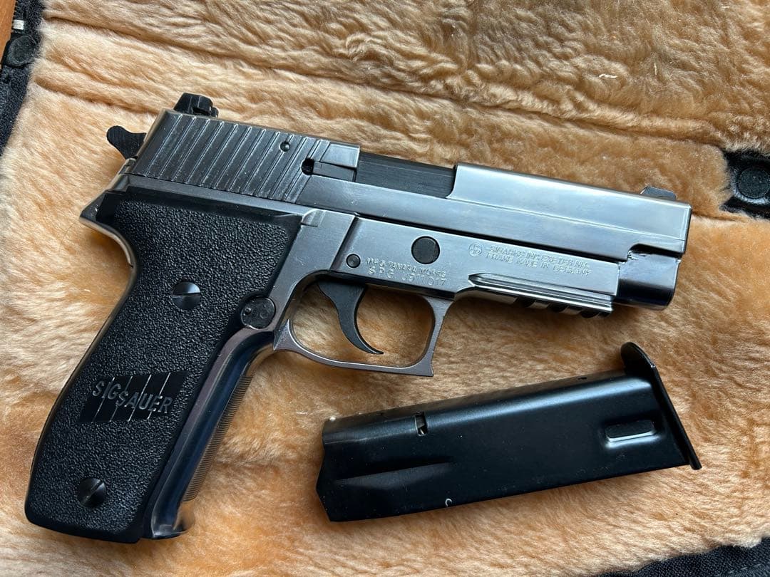 タナカワークス SIG P226 レイルド　ABS樹脂製　発火済み品