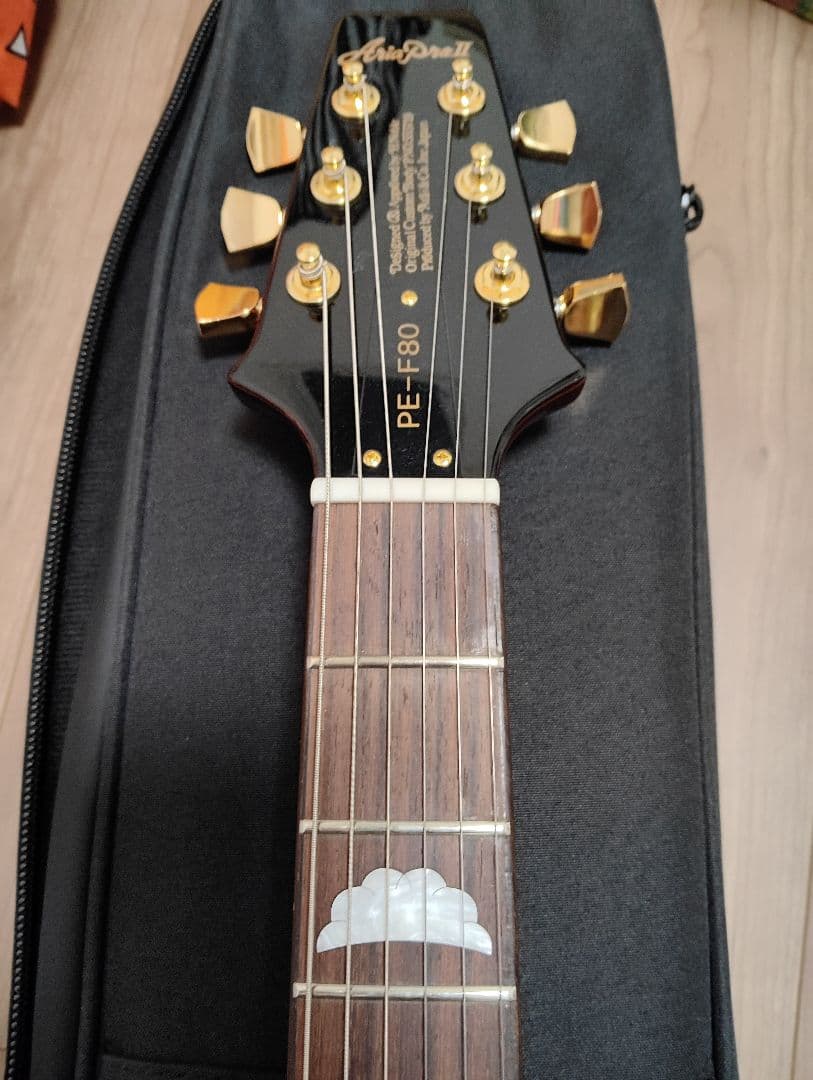 Aria Pro II PE-F80 エレキギター