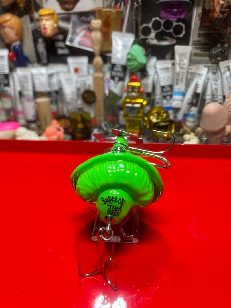 サーフェイスジョー　夜光ペイント　ウィッチ　魔女