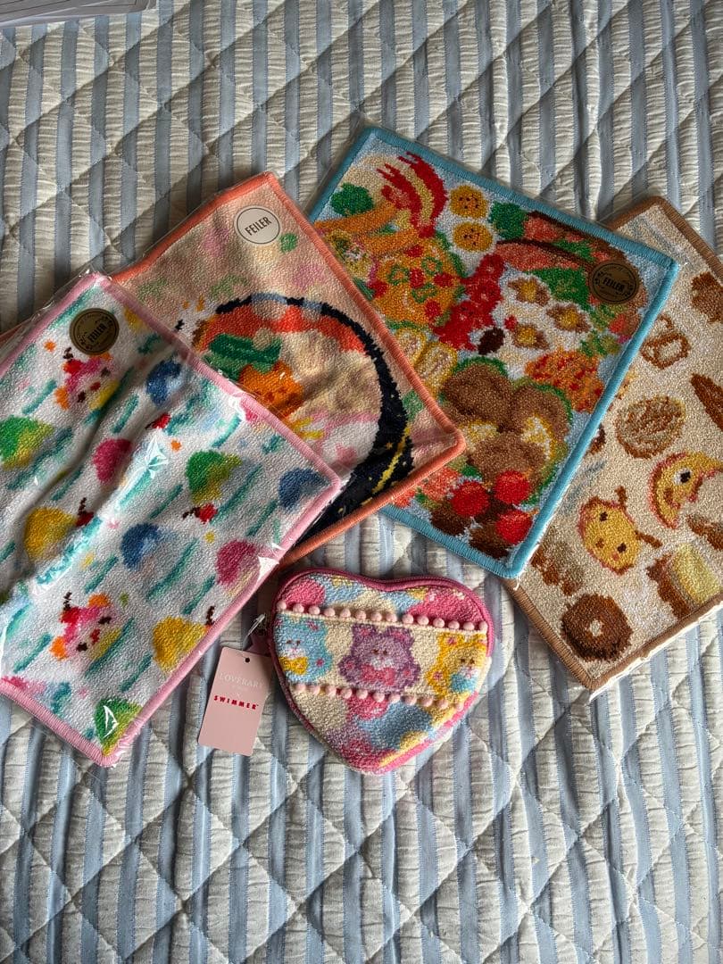 ☆最終価格☆ラブラリーバイフェイラー　ポーチ・ハンカチセット