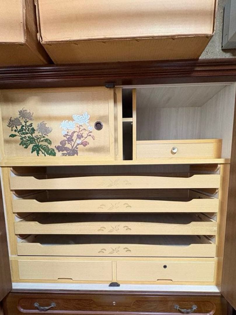 桐ダンス　箪笥　昭和レトロ　アンティーク