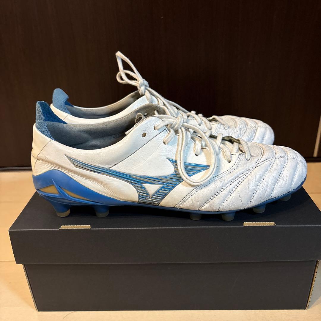 Mizunoモレリアネオ4 限定カラー