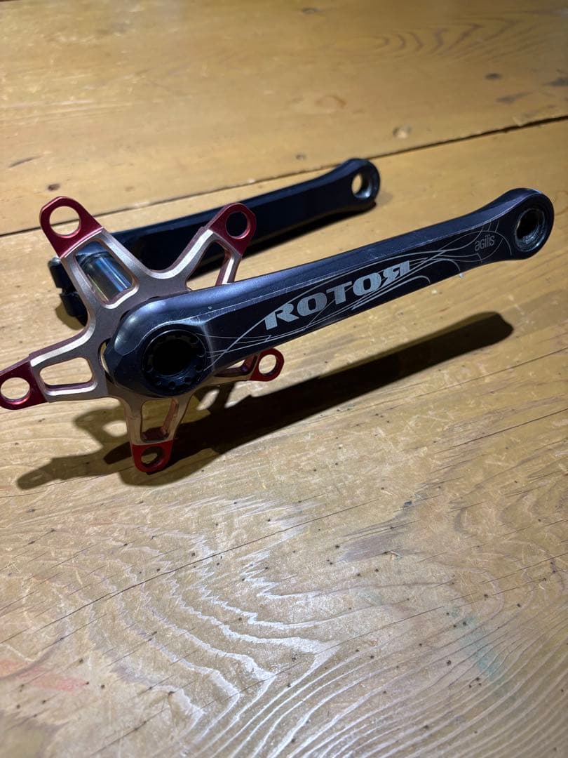 ROTOR Agilis クランク 110BCD