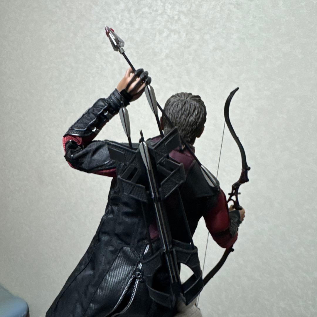 Marvel Avengers: Hawkeye ホークアイフィギュア