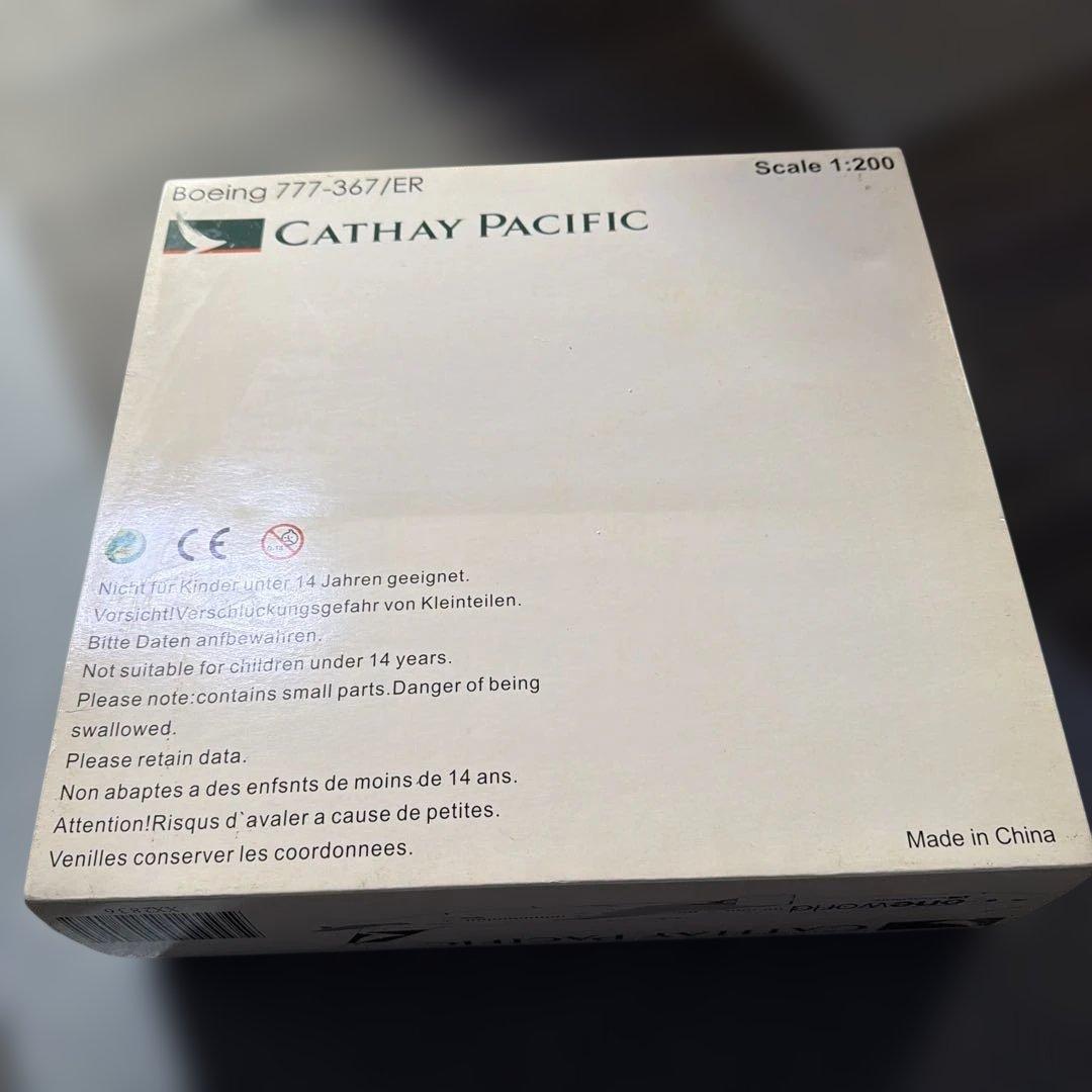 Cathay Pacific ONEWORLD塗装777-367ER1:200