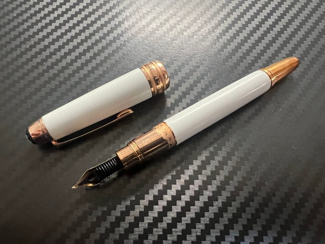 モンブラン トリビュート モーツァルト 万年筆 M 中字