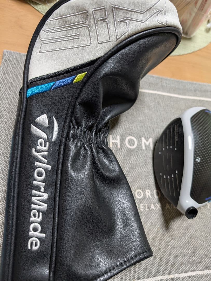 TaylorMade SIM2 MAX ドライバー 10.5度　ウエイト付き