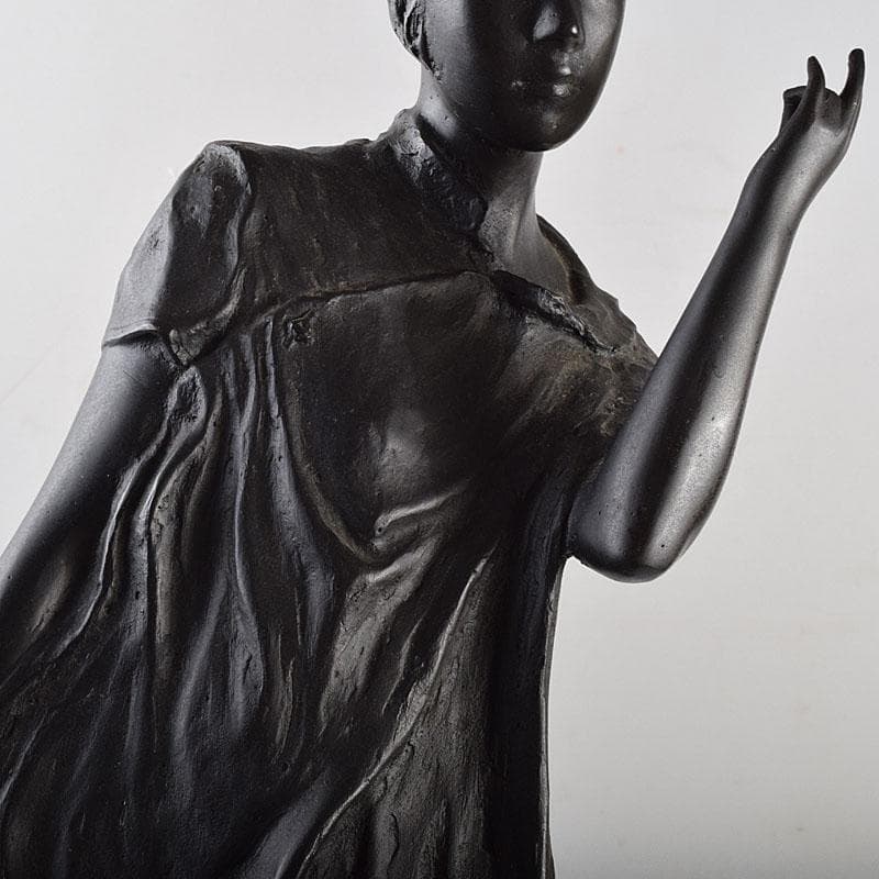 土田副正作　ブロンズ 　雲のように風のように　重さ約7.3㎏　D　R9479H