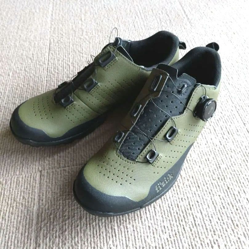 フィジーク　テラアトラス　TERRA ATLAS 40（25.7cm）アーミー