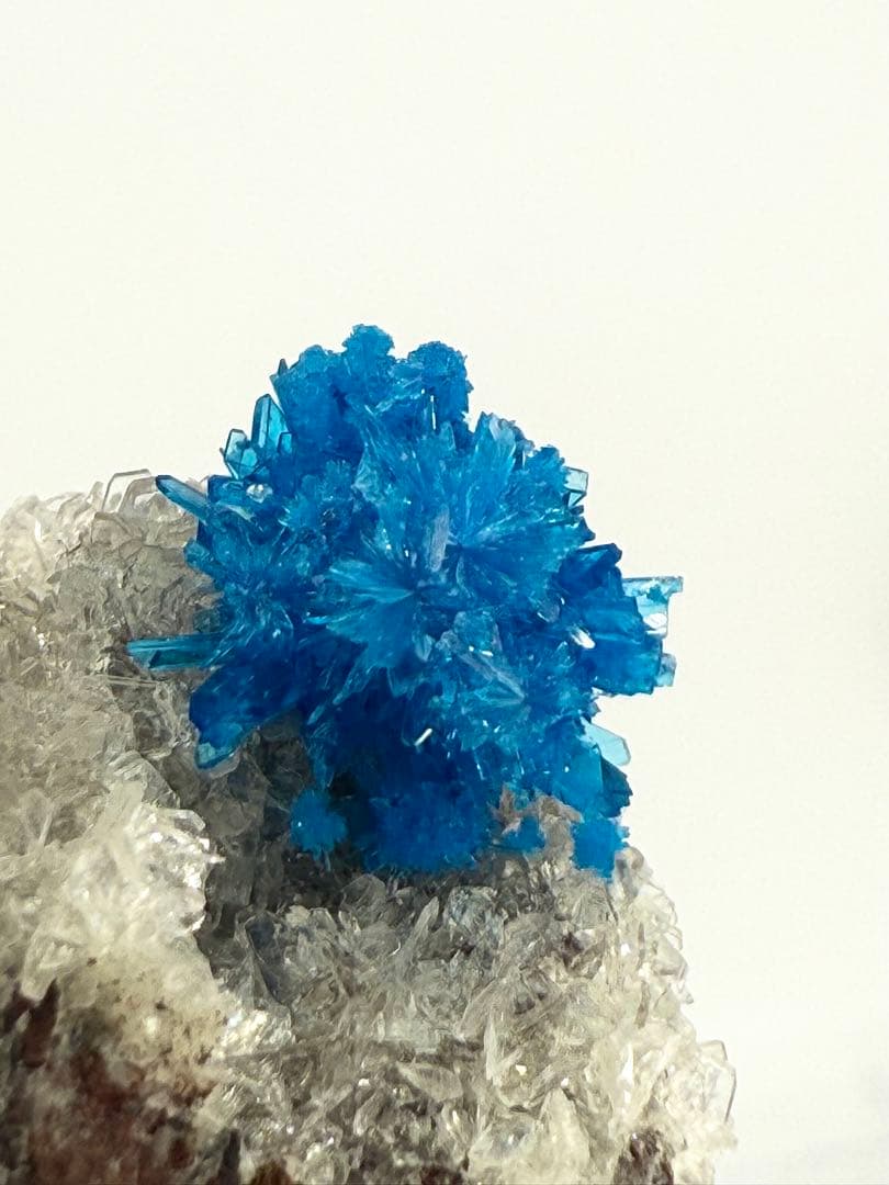 高品質　カバンサイト　インド産　原石　鉱物標本　ペンタゴナイト　鉱石　水晶