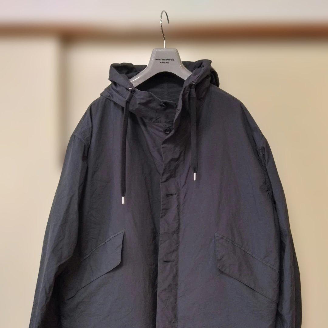 テアトラ スーベニアハンター パッカブル 46 グレー ミディアム丈