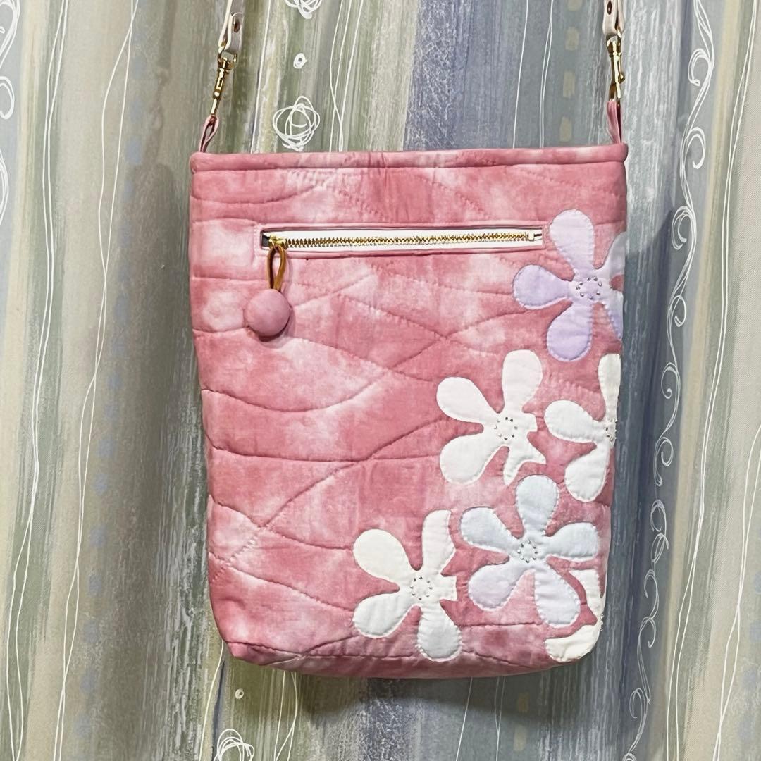 ハワイアンキルトバッグ　 ショルダーバッグ ピンク