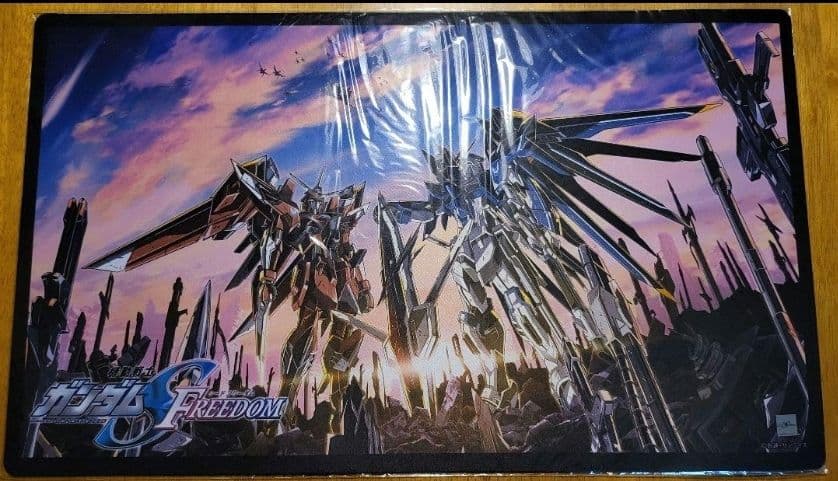 絶版　新品未開封　ガンダムSEED FREEDOM ラバーマット プレイマット