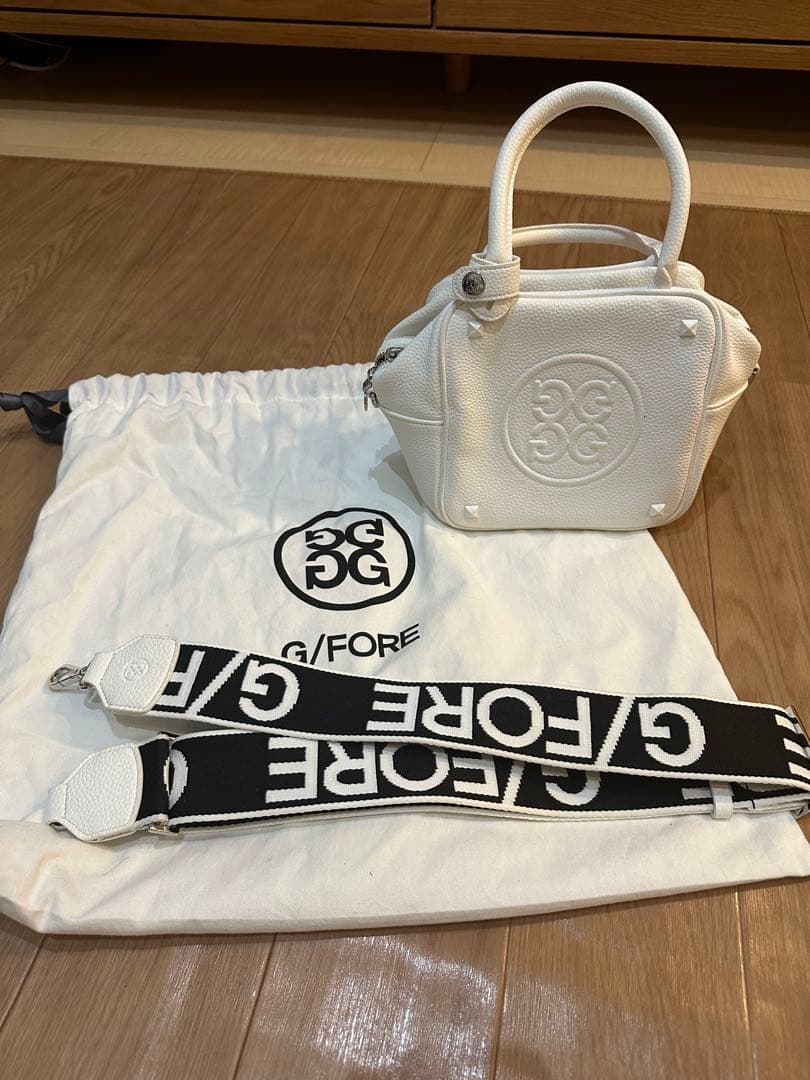 G/fore ゴルフ　ショルダーバッグ　白