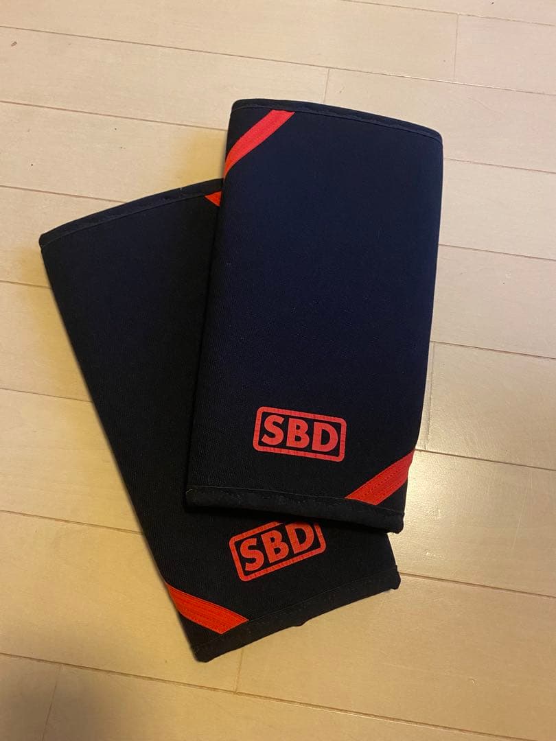 【正規品】SBD ニースリーブ サイズS 黒/赤